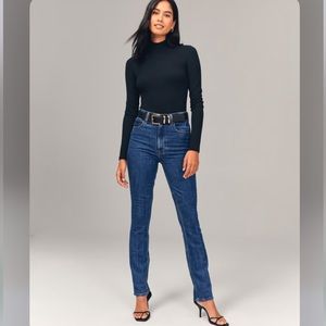Abercrombie Ultra High Rise 90’s Slim Straight - size 12/31 LONG - Dark